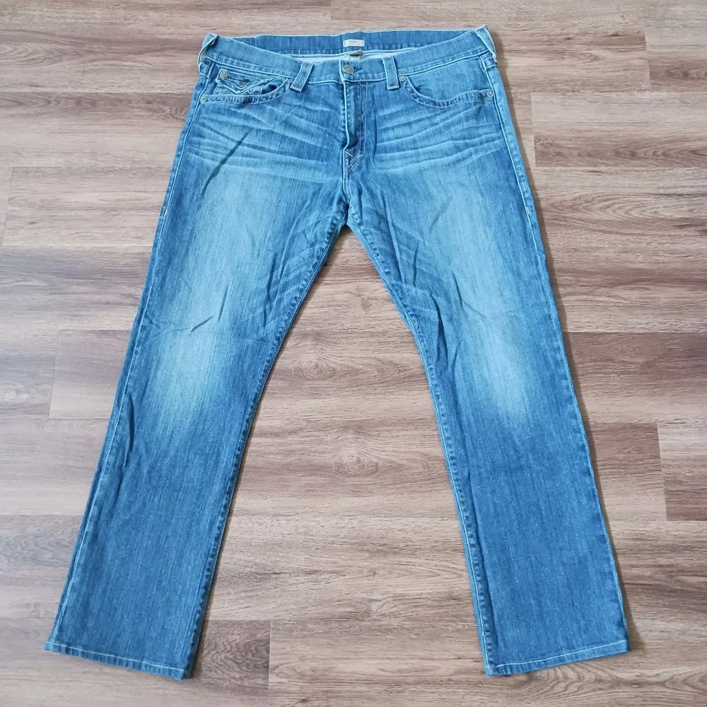 True Religion Ricky Relaxed Straight Blue Jeans 40 x 32 USA Horseshoe Pockets